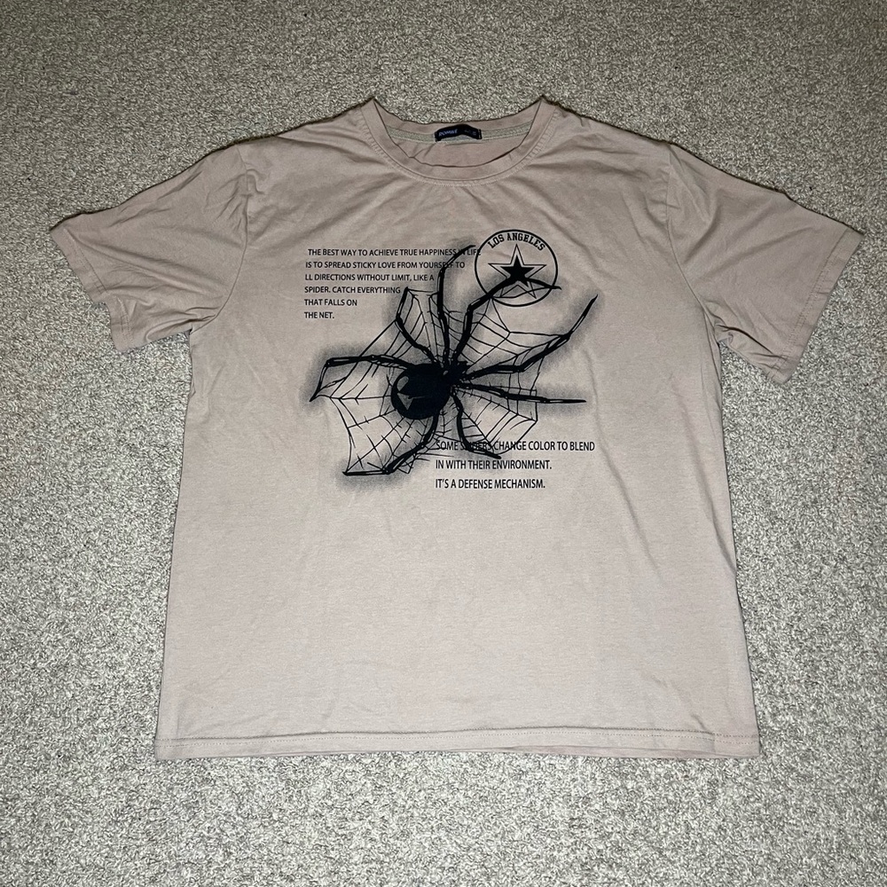 Tan tee